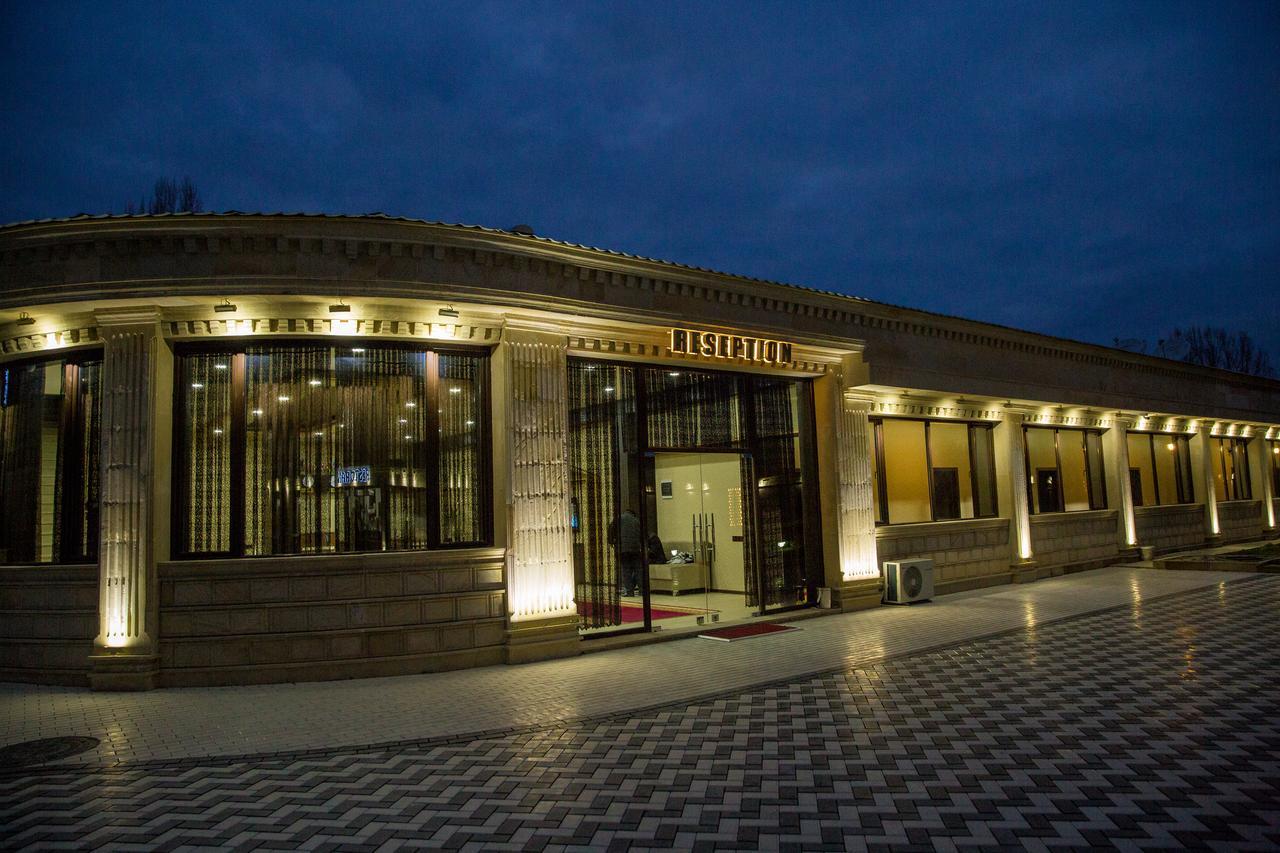 Semeni Hotel & Restaurant Mingachevir Exterior photo